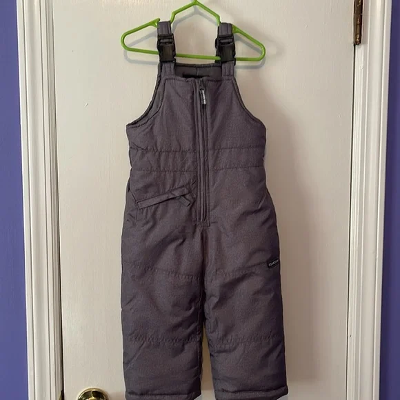 OshKosh B’Gosh winter snowsuit (jacket and bib pants)